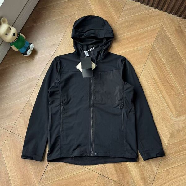 

Men's jackets, classic hooded shirts, luxury men's jackets, designer trench coats, outdoor hiking jackets, fashionable jackets, M1