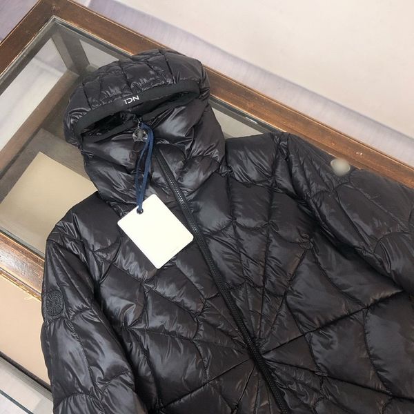 

New Designer Men's & Women's Spider Web Hooded Down Jacket: Winter's Standout Fashion Bestseller, Highly Recommended, Black