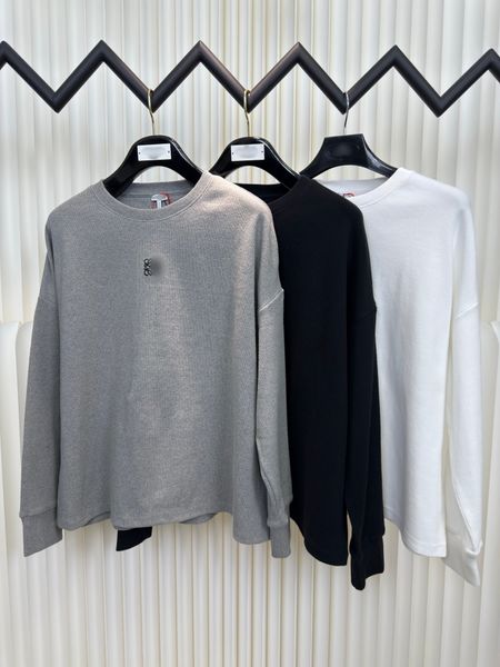 

Designer men's LEW embroidered long sleeved shirt, made of lightweight and comfortable fabric, fashionable, simple, outerwear, no hat, White