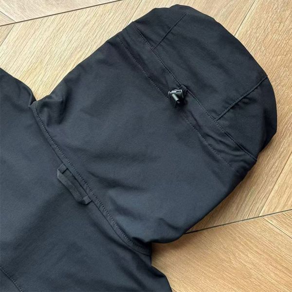 

Men's jackets, classic hooded shirts, luxury men's jackets, designer trench coats, outdoor hiking jackets, fashionable jackets, M1