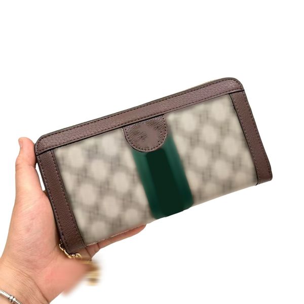 Fashionable and casual leather wallet with soft and unique texture. Fashionable design and complex handcrafted construction.