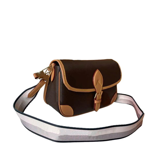 

2025 new 7 colors High Quality dust bag Designer Totes Handbag Purses Woman Fashion Clutch Purse Chain Womens designing Crossbody Shoulder Bag AAAAA, Hh45985