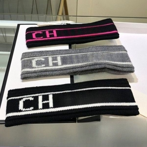 

Women's Letter Print Headband Scarf Elastic Turban Hair Band in Woolen Yarn for Sports Yoga Casual Wear High-quality Version