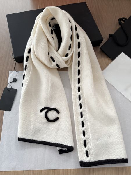 Designer scarves for men women luxurious classic fashionable wool winter warmth checkered Christmas gifts birthday belts and boxes nnnn