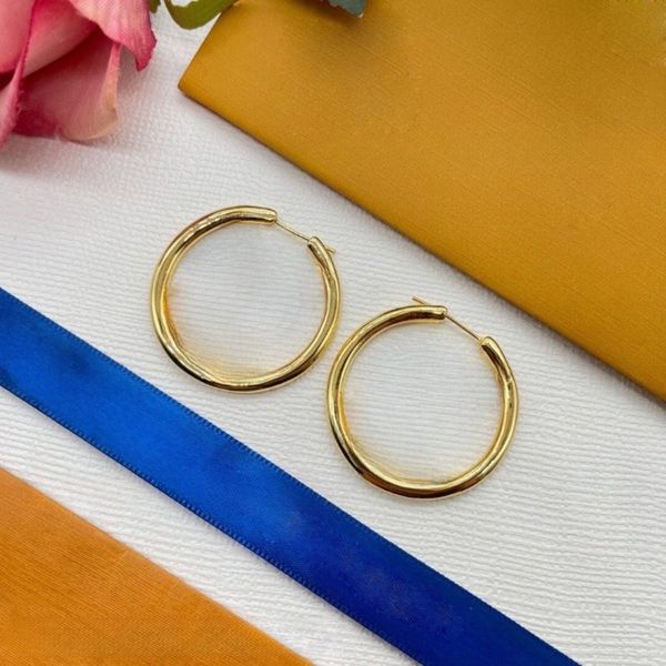 

Designer Earrings Gold 18K Large Earrings Fashionable and Exquisite Womens Gifts Versatile Earrings with Original Box High Quality