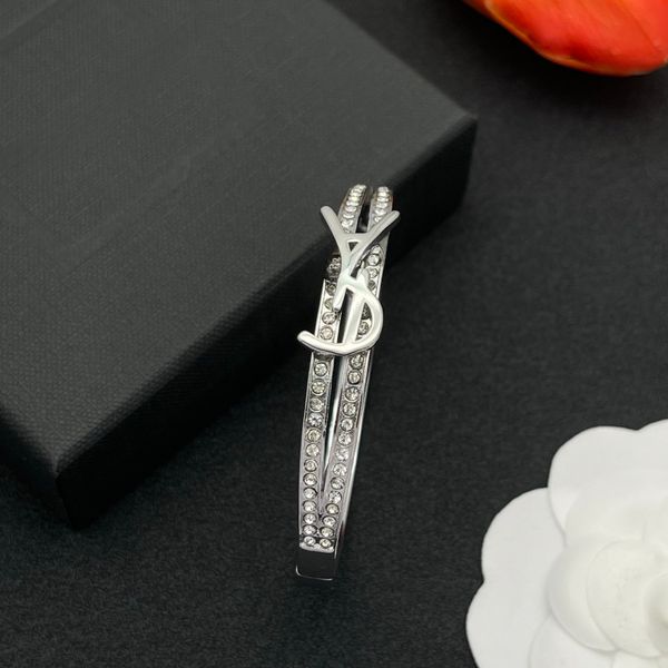 

Designer Diamond Bracelet Simple Letter Design Luxury Full Diamond Bracelet Suitable for Women and Girls Gold and Silver