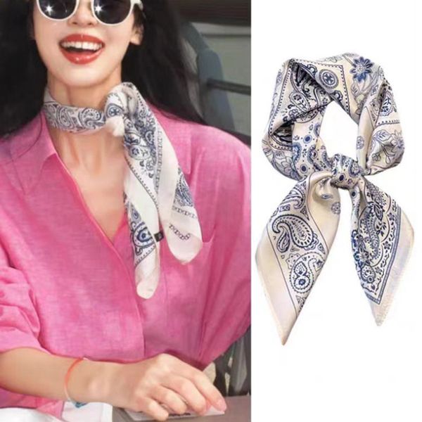 

70cm Women's Silk Scarf, High-end Sensation, Best-selling Printed Fashion Scarf, Retro Paisley and Cashew Flower Satin Square Scarf