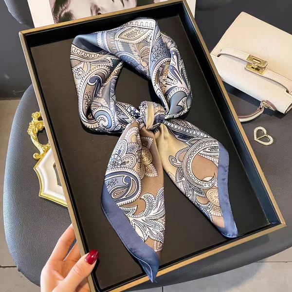 

Women's Fashion Headscarf, Lightweight Neck Scarf can be used as an accessory for purses, scarves and handbags Fashionable Women's 70cm Designer Satin Scarf