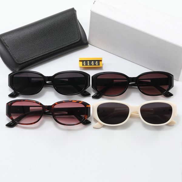 

Designer Sunglasses Unisex Discolorations Ornamental Sunglasses Retros Rendering Casual FashionS Sunglasses With 4 Options Available