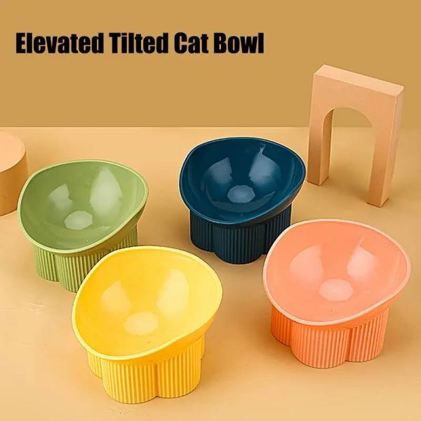 121708 Designed with foldable splash guards to prevent food from splashing out when cats are excited to eat, keeping the surrounding environment clean.