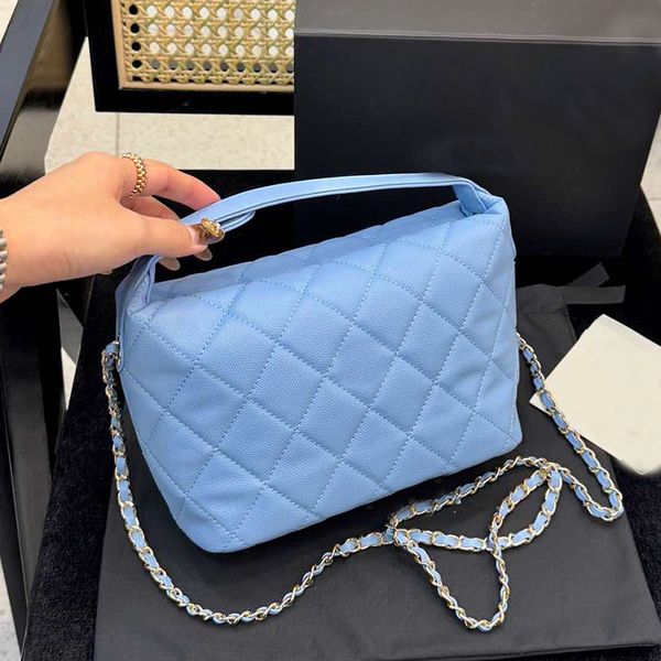 

Designer bags Women Luxurys Classic Shoulder bag Lunch box bag Crossbody Bags Golden Globe Chain bag Handbags Beach bags Shopping bags Messenger Fortune bag 20m, Red