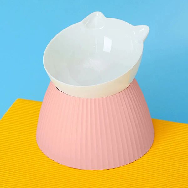 134407 Using biodegradable paper materials to make disposable inner liners, convenient for use when going out or traveling, both hygienic
