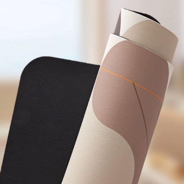 The Tablecloth Absorbs Water Dries Quickly Resistant To Dirt, and Is Easy To Clean C-3