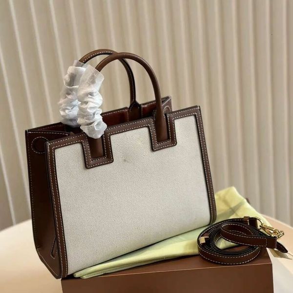 

Large Capacity Totes Maxi Shopping Bag Beach bags Tote bag travel Crossbody Shoulder Raffias Hand-Embroidered Straw Designer Sier Plain Christmas Brown