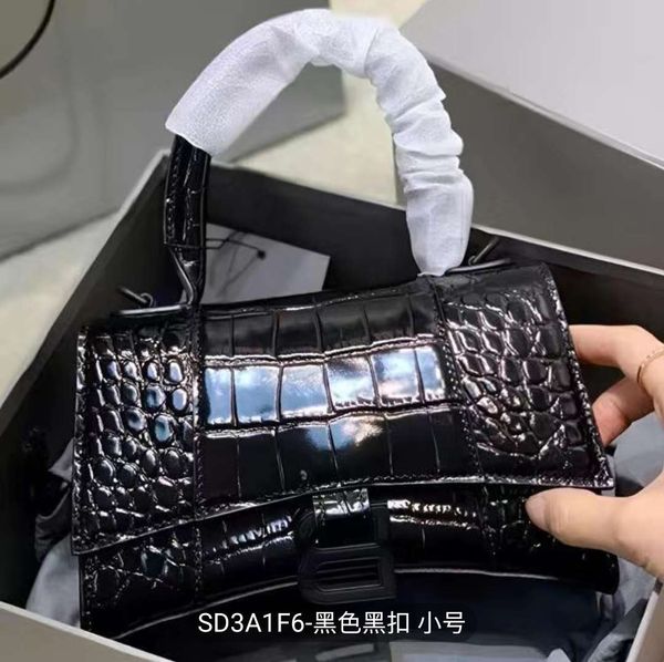 

Designer Woman's Evening Bags Elegant Chain Shoulder Bag Lady Flash Crystal Handbag 9 Options, Green