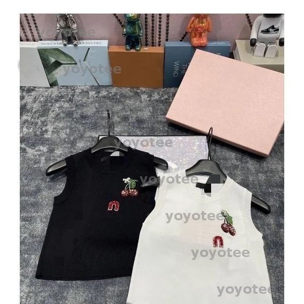 

Women's Vest Designer Shirts Fashion women vest Sexy Halter Tee Party Fashion Crop Top Luxury Embroidered T Shirt Spring Summer Backless Vest Prades woven, White.22