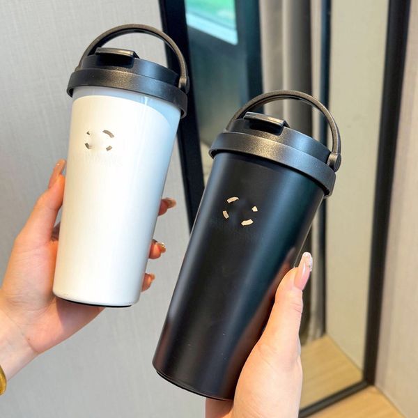 

Designer Tumblers stainless steel coffee with handheld Straw Lids classic logo printing car vacuum household beer tea insulated cup gift box, Black