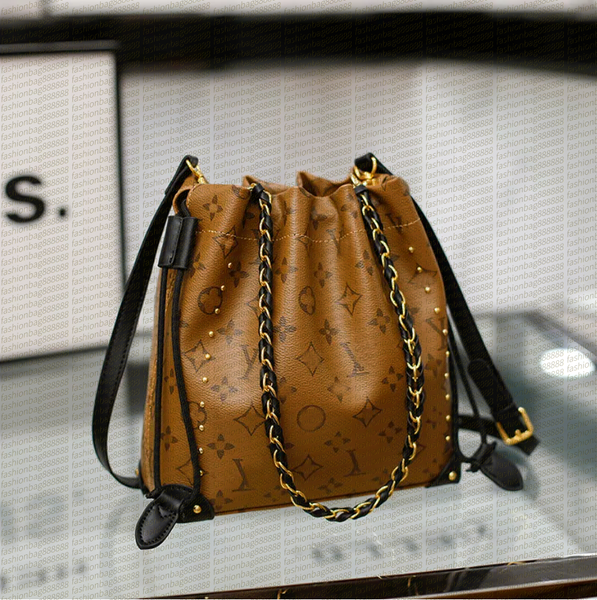 

Brand Design Vintage Bucket Purses Women Fashion Retro Style Shoulder Crossbody Bags Handbag Tote Designers Handbags, Blue