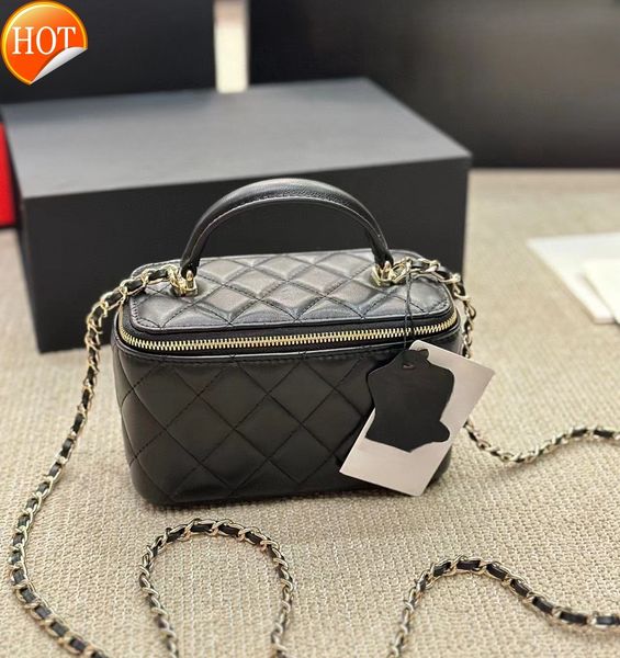 

7A Black Womens Vanity Box Designer Bs Top Handle Totes Quilted Matelasse Chain Crossbody Shoulder Cosmetic Caid Lipstick Holder Mini High quality crossbo