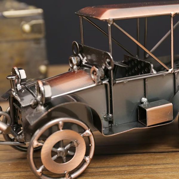

Vintage Car Ornament, creative handicraft. It can be placed on TV or wine cabinet in the living room as a decorative display