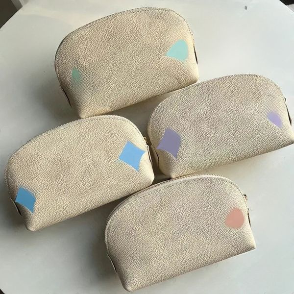 

s designer bag leather the tote bags purse wallet Womens Cosmetic Travel Cases Make Up Bags Handbags corn Purses Mini Pouch Clutch M82388, Purple