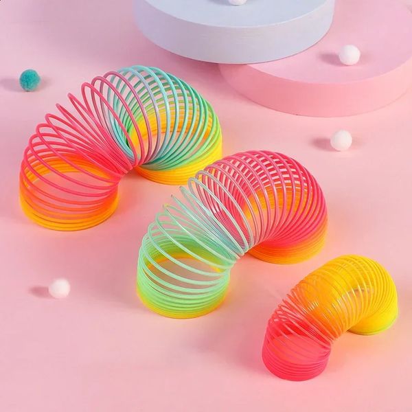 

5/6.5/7.5CM Rainbow Circle Wholsale Antistress Spring Coil Plastic Folding Sport Game Child Funny Toy Kindergarten Classroom Gift