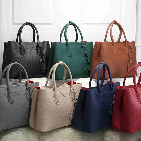 

Designer Bags Luxury Bags Stylish Women's Handbags Large Capacity Women's Shoulder Bags Classic Tote Bags Size 31cm 38cm Various colors, Blue