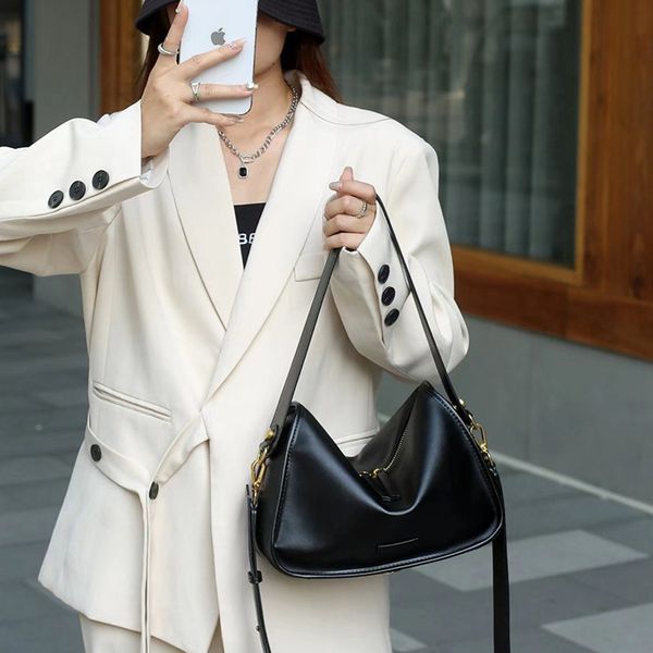 

Women's Top Cowhide Free Shipping Designer Luxurious And Simple Handbag Mother's Casual Large Capacity Shoulder Shopping Bag, Black