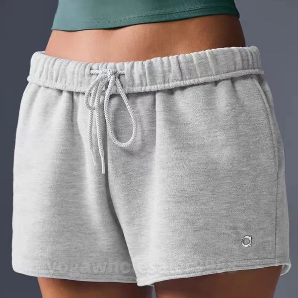

Yoga Women Solid Color Sport Accolade Short Drawstring Jogging Casual Loose Comfortable Fiess Pocket Shorts High Waist Hip Lifting Knitted Casual Pants Gym Shorts, Green