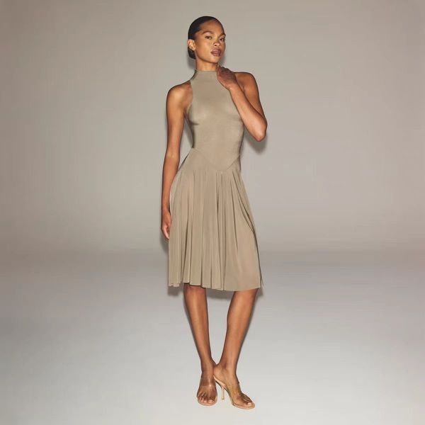 

10A quality high neck sleeveless designer pleated Ski dress casual and comfortable slim fit and slimming pure desire for spicy girl style, Pink