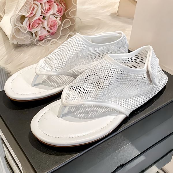 

New fashion slippers luxury designer sandals outdoor anti slip warm shoes flat bottom rubber fur shoes letter candy shoes women's indoor herringbone slippers, 2-2