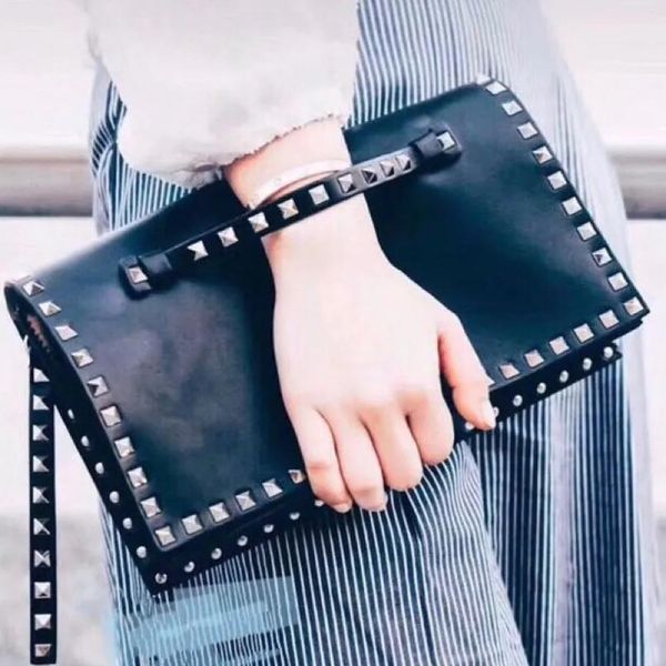 

Women Real Leather Studs Clutch Bags Desiger Luxury Cowhide Skin Chain Crossbody Shoulder Bag Fashion Rivets Purses And Handbags Day Clutch, A1