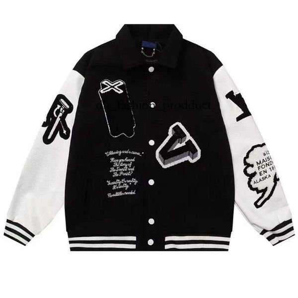 

vuittons Mens Jackets designer Classic  Vintage Baseball Varsity Coat Loose Mens Women Outerwear Wool Flocking Leather Single Breasted Couples Warm Bomber 9a8, White