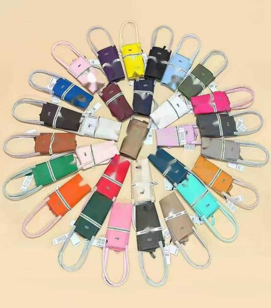 

Designer Fashionable Female Outdoor Large-capacity, Lightweight and Simple Commuting Handbag