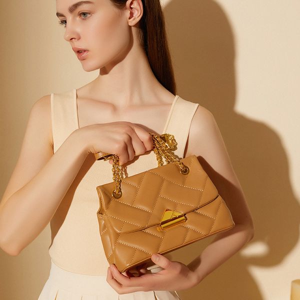 

Women's New Top Layer Cowhide Quilted Chain Underarm Crossbody Black Genuine Leather Ladies Bag, White