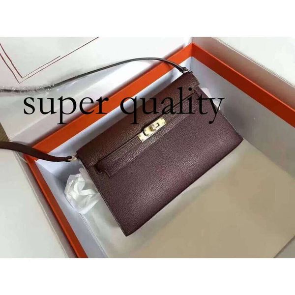 

10A Mirror Quality Hand Sewn Wax Thread Shoulder Designer Crossbody Messenger Fashion Genuine Leather High Quality Envelope Bag Handbag Tote Wallet 699 113, Red
