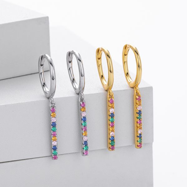 

S925 pure silver zirconium strip-shaped earrings - INS - Cool and minimalist design - Women's ear studs