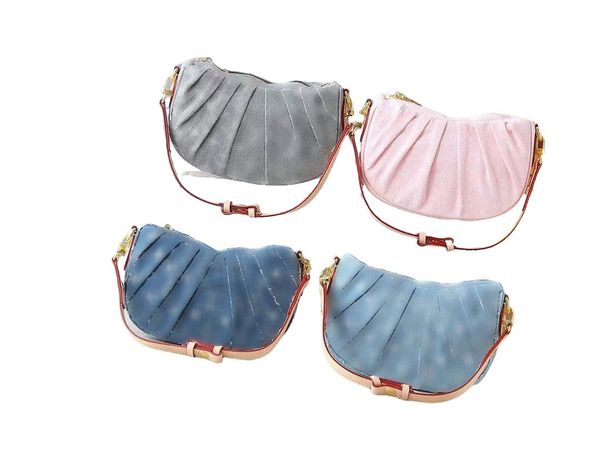 

Classic high-quality luxury designer crossbody bag, shopping fusion, bamboo handle, matching design, more fashionable and stunning, free delivery, Pink