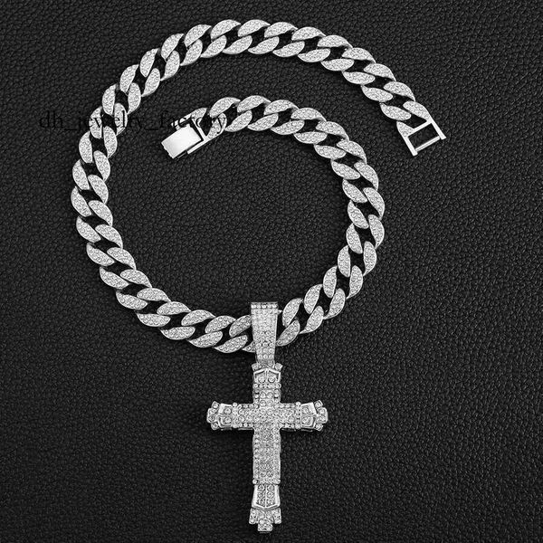 

Fashion Chrome Designer Mini black Cross Pendant Charm with Rope Chain chrono Necklace Hip Hop Women Men Full Paved Cubic Zirconia Daily chrime Gift Jewelry 740