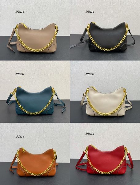 

2025 New Designer Bag Design Bag Luxury Bag Vintage Handbag High Quality Underarm Bag Chain Bag Detachable and Adjustable, White
