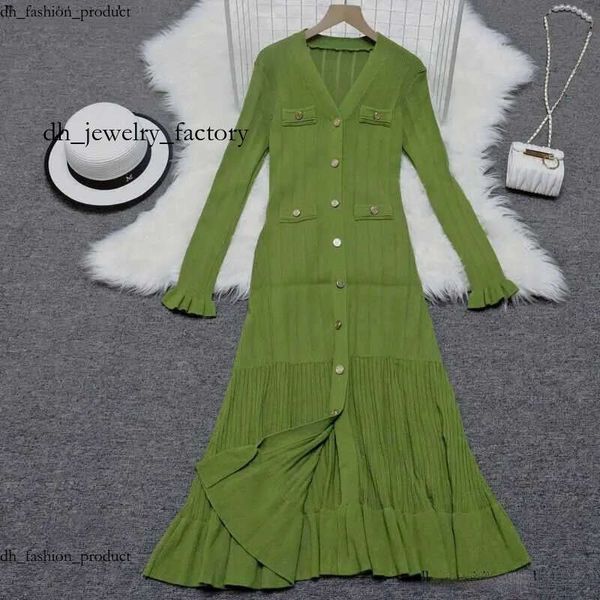 

Sandro Dress For Woman Ele V Neck Skrit Denim Knitted Long Dress Women Fashion Short Summer Dress Sve Buttons Dresses 2025 Chic Office Lady Pockets Robes 8fa 1f2 dd9, Gold