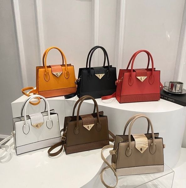 

2025 New Designer Bag Tote Bag Luxury Bag Leather Crossbody Shoulder Fashion Wallet Outdoor Beach Bag Commuting Versatile Variety of Colors, #2
