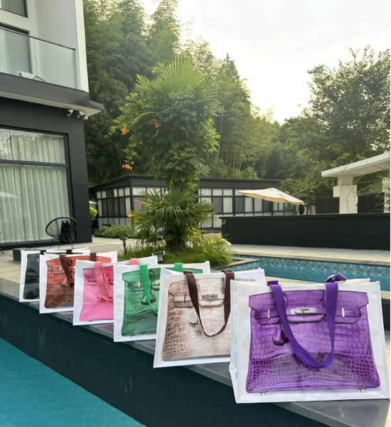 

Shopping Bags 2026 INS Blogger's Parody Creative Grocerybags Platinum Bag Remake Fashion Same Fitness And Leisure, Purple