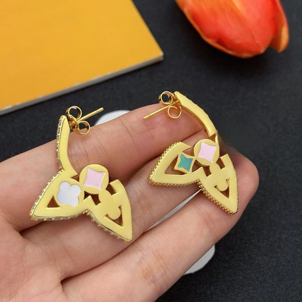 

Luxurious designer earrings Earrings Gold 18K Large Earrings Fashionable And Exquisite Womens Gifts Versatile Earrings With Original Box