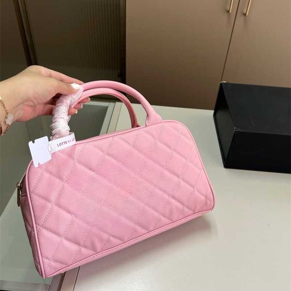 

designer Personalized Design Retro Bowling Dia Pattern Handbag Pure Color Soft Leather Travel bag Versatile for daily use 64J1