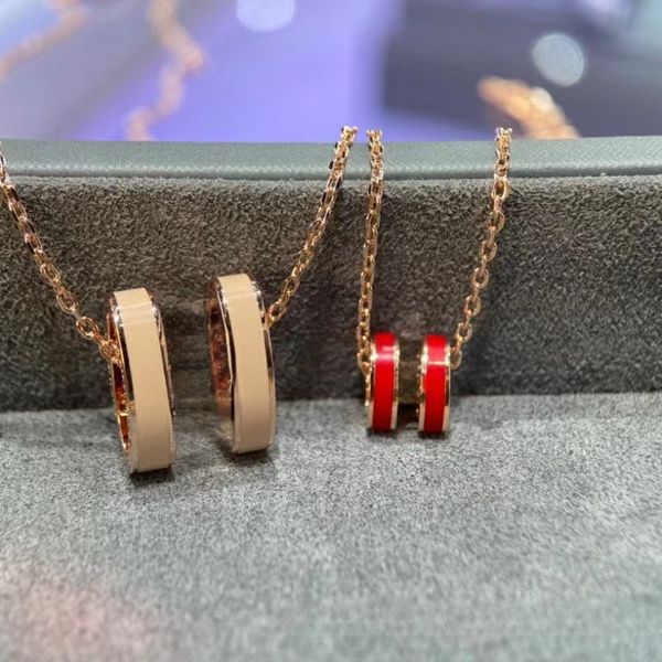 

Luxurious Enamel Letter Pendant Necklace Women's Jewelry Designer Luxury Jewelry Fashion Necklace Multiple Colors Available High Quality