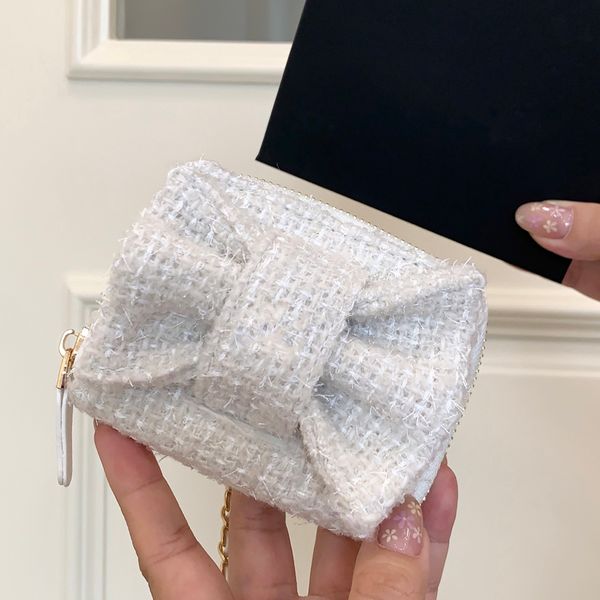 

Designer Women Fine Tweed Bow Tie Shoulder Bag Cosmetic Brush Bucket Beauty Lipstick Organizer Box Phone Storage Case, White