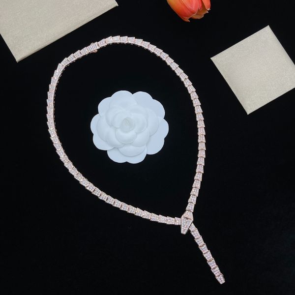 

Designer Series Pendant Necklace Snake-shaped Jewelry Evening Party Style Heavy-duty Snake-shaped Necklace Evening Event Style