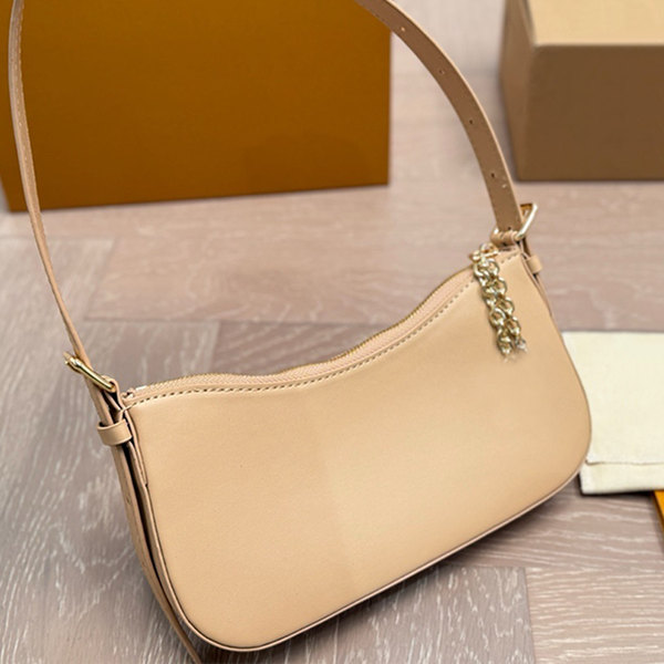 

Retro bowling bag classic monogram bag fashionable commuter bag luxury designer bag women's single-shoulder bag high-end handbag practical crossbody bag, Black