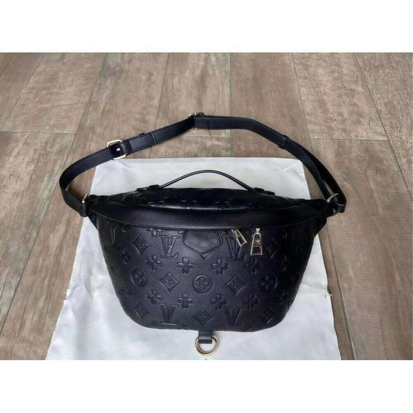 

Luxury Designers 45678218 Bags Classic Black Style Bumbag Handbags High Quality Designer Fanny Pack Bum Waist Pocket, Black embossing